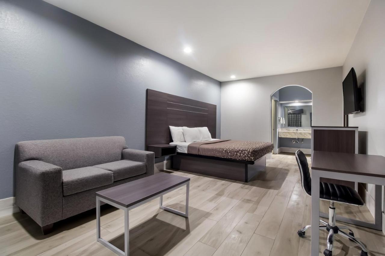Americas Best Value Platinum Inn & Suites Aldine Exterior foto