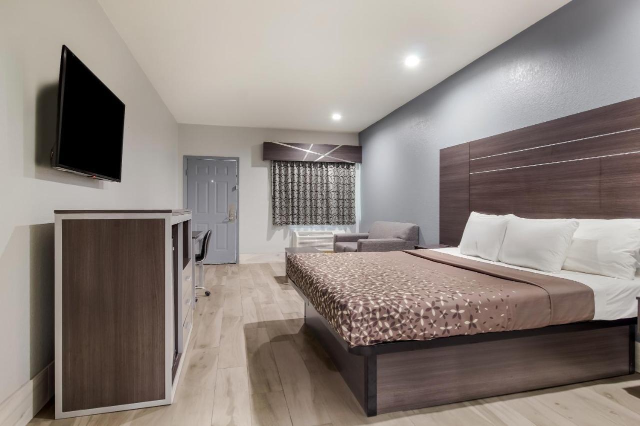 Americas Best Value Platinum Inn & Suites Aldine Exterior foto